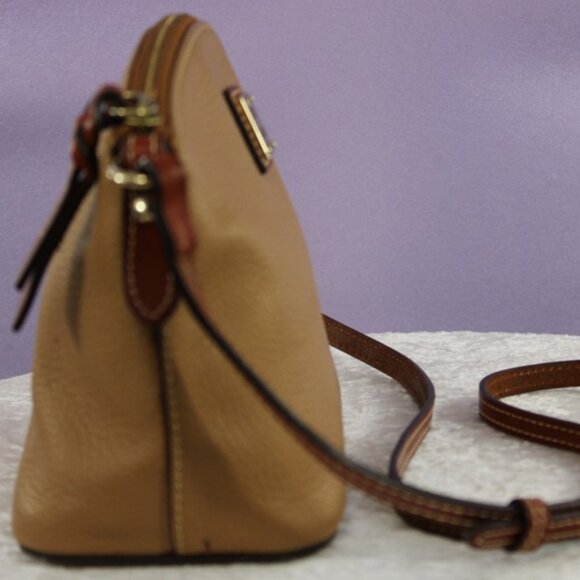 Dooney & Bourke Pebble Grain Crossbody Bag Tan Leather Adjustable Strap - Picture 6 of 13